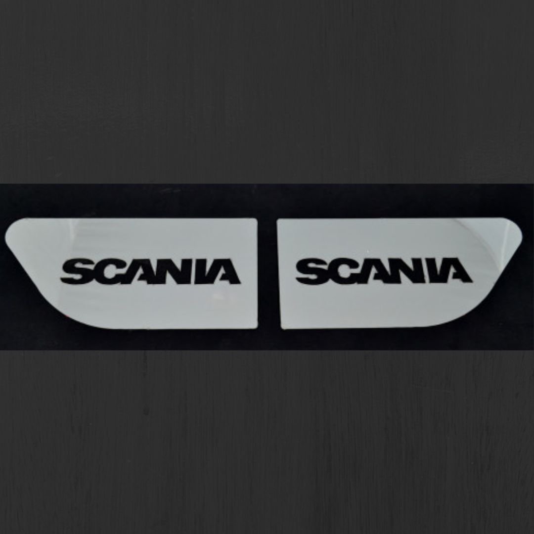 Decoração Acima do Guarda-Lamas Scania