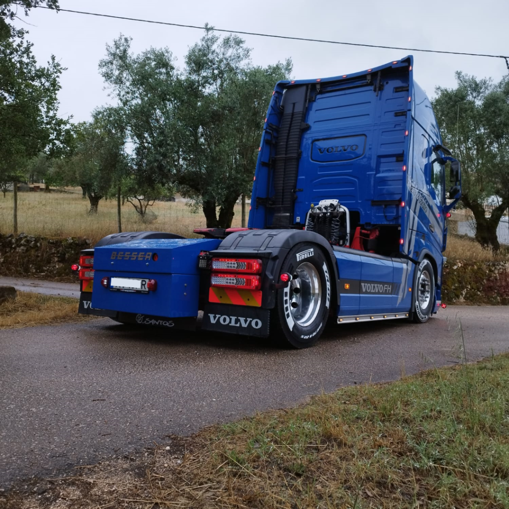 Volvo 6 - Nossos Trabalhos