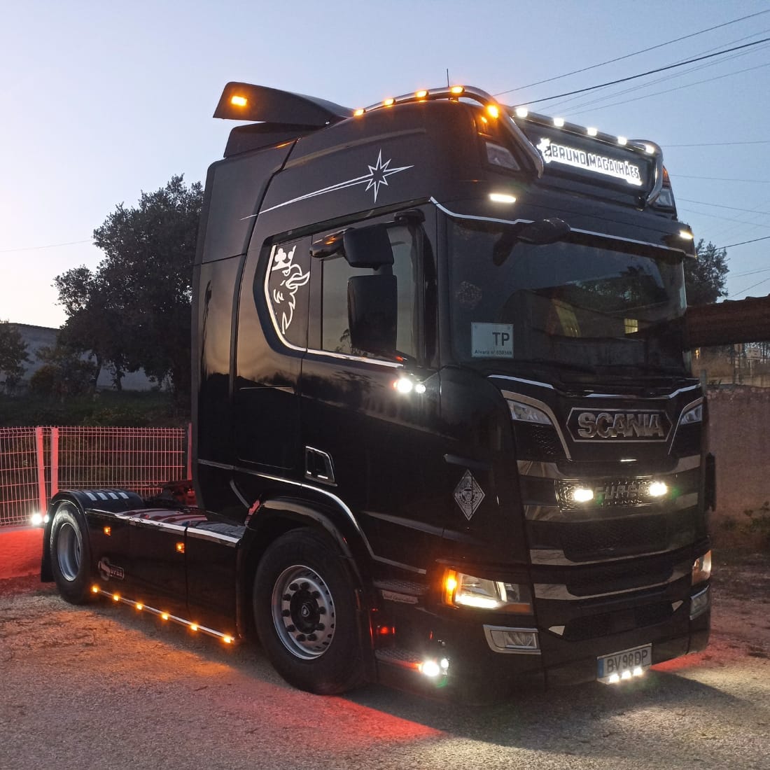 Scania 82 - Nossos Trabalhos