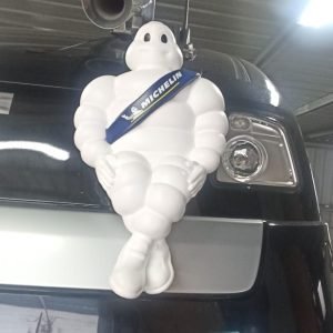 Suporte Bonecos para Volvo